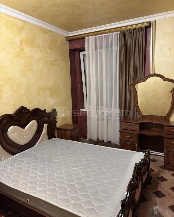 3 Սենյականոց Բնակարան, 74քմ, 8/14 հարկ, Կապիտալ Վերանորոգված