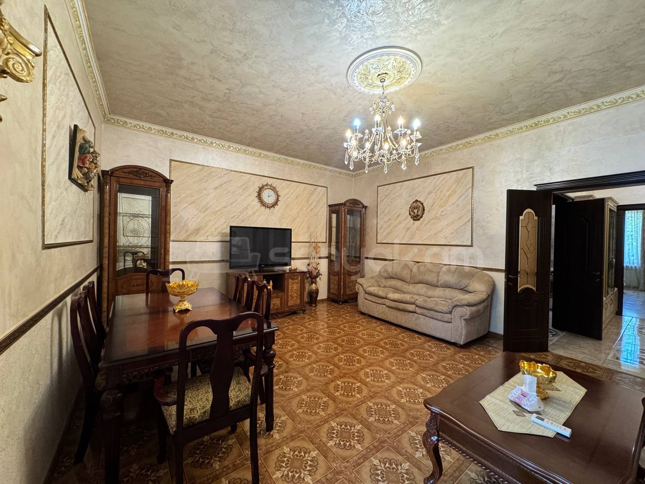 3 Սենյականոց Բնակարան, 120քմ, 2/4 հարկ, Կապիտալ Վերանորոգված