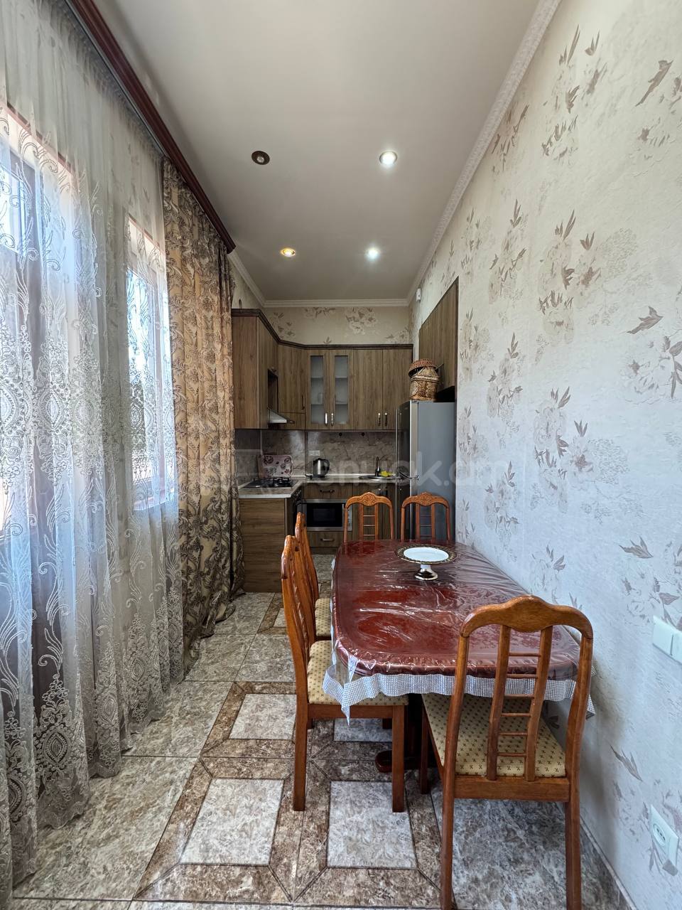 3 Սենյականոց Բնակարան, 120քմ, 2/4 հարկ, Կապիտալ Վերանորոգված