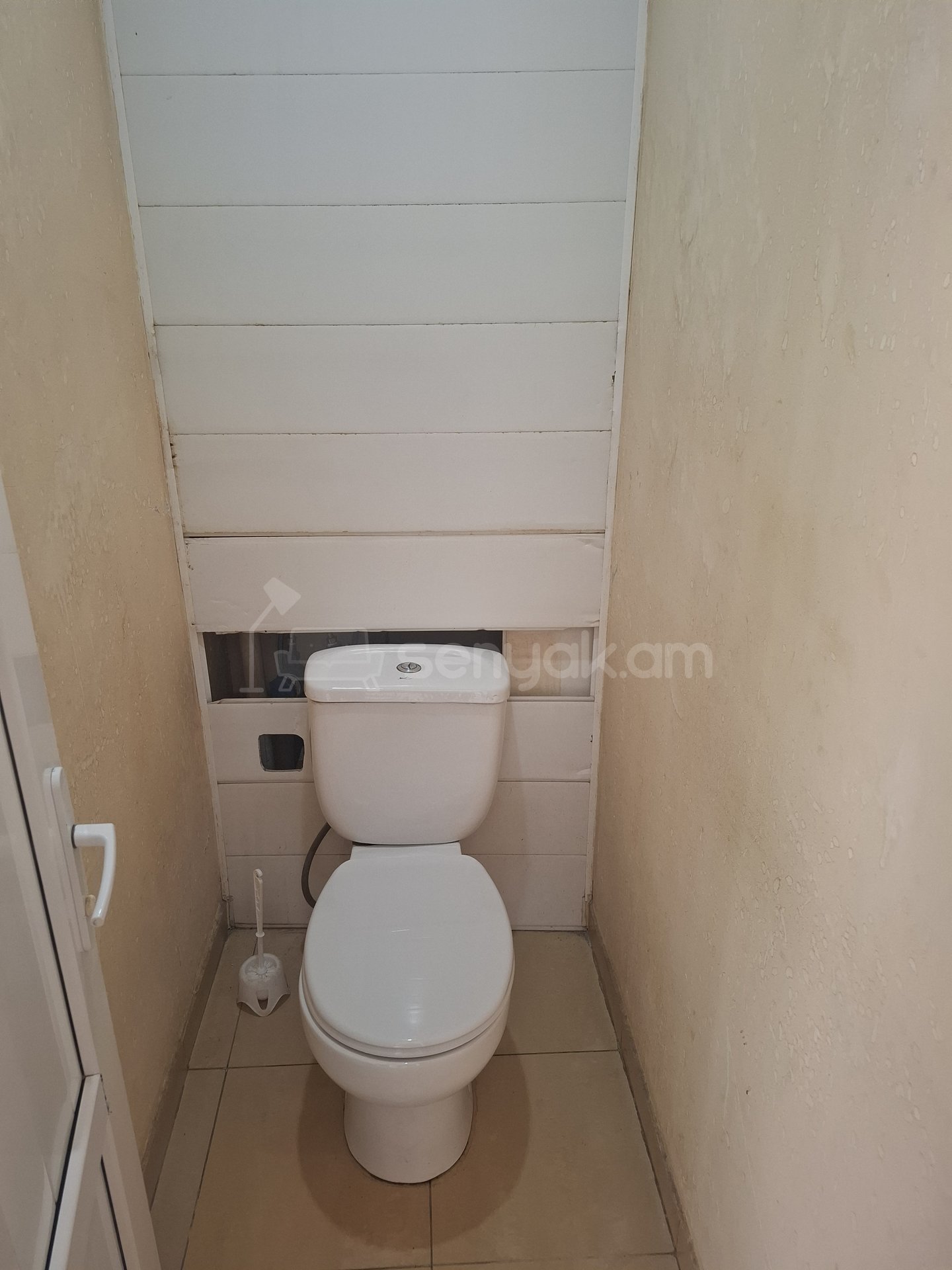 2 Սենյականոց Բնակարան Քարե Շենքում, 73քմ, 2/2 հարկ, Պետական Վիճակում
