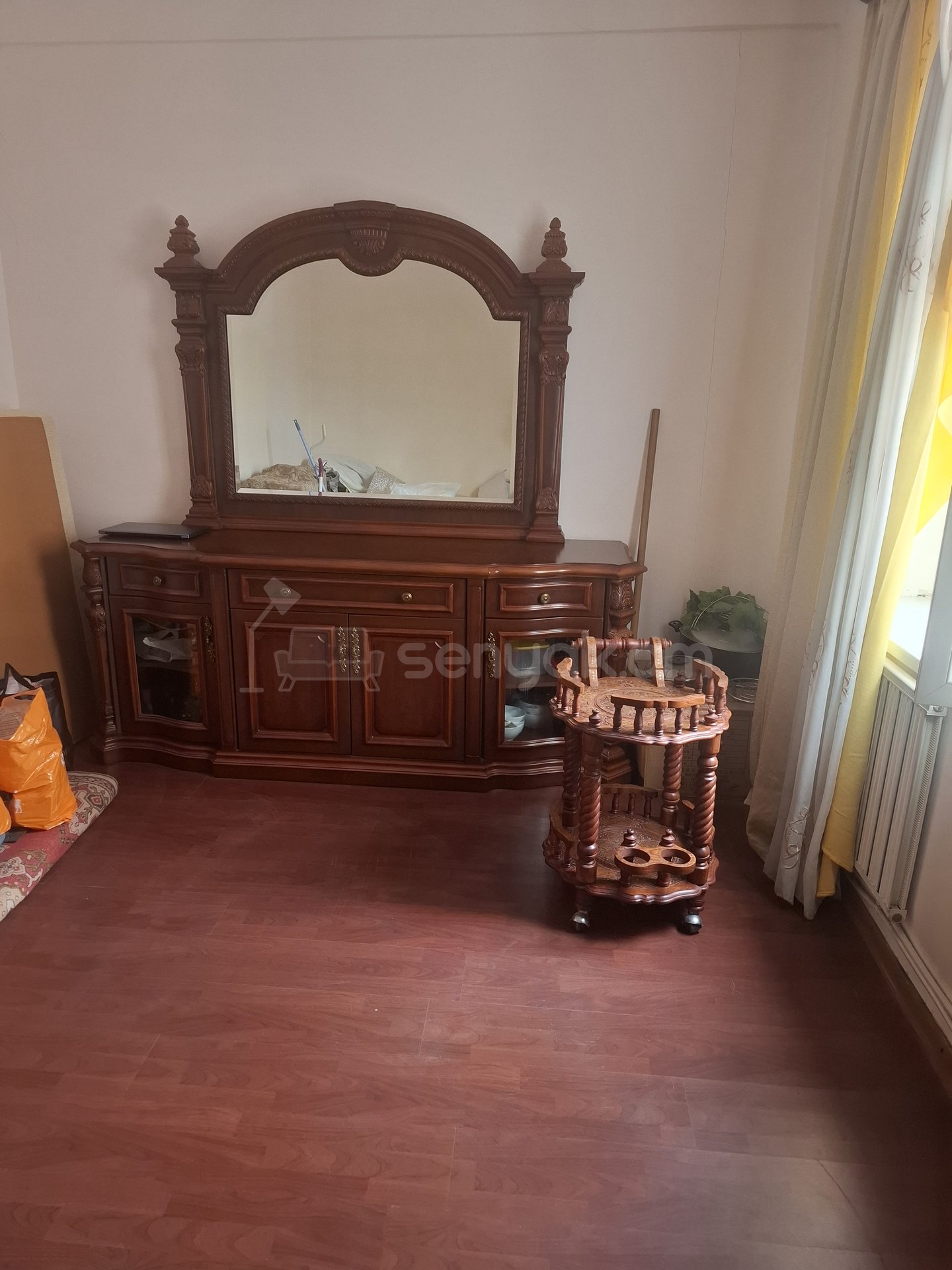 2 Սենյականոց Բնակարան Քարե Շենքում, 73քմ, 2/2 հարկ, Պետական Վիճակում