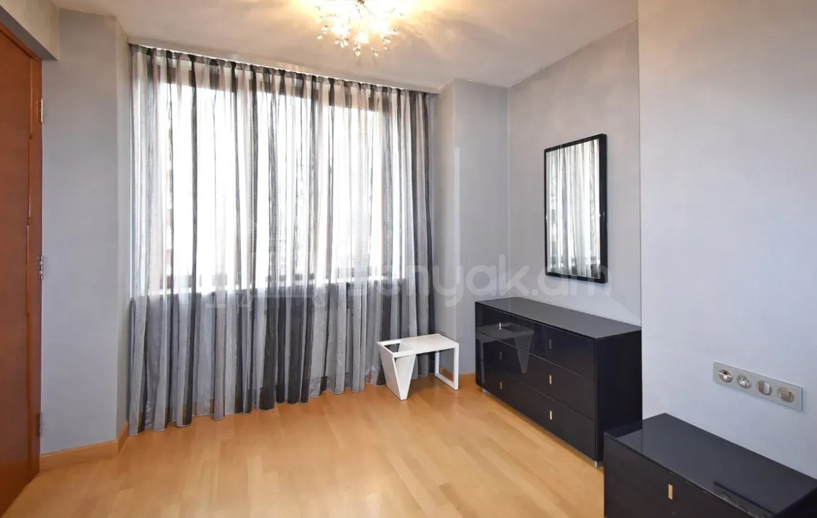 3 Սենյականոց Բնակարան Նորակառույցում, 106քմ, 7/10 հարկ, Դիզայներական Վերանորոգված