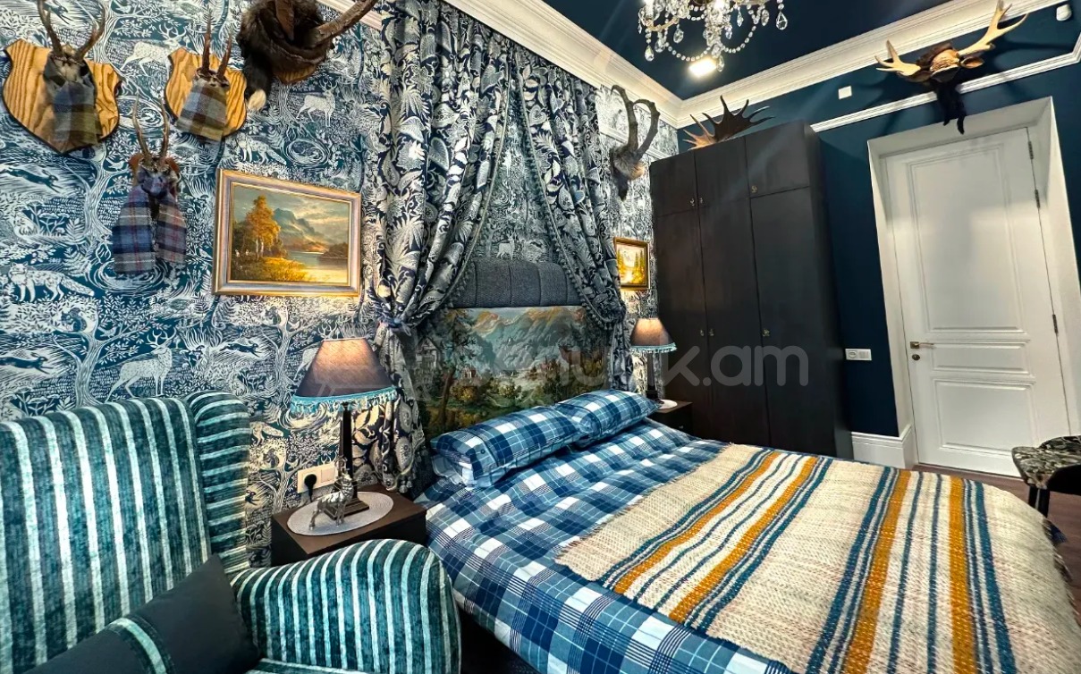 5 Սենյականոց Բնակարան Քարե Շենքում, 112քմ, 2/4 հարկ, Դիզայներական Վերանորոգված