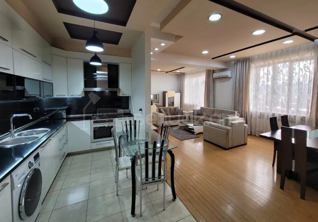 3 Սենյականոց Բնակարան Նորակառույցում, 109քմ, 12/14 հարկ, Դիզայներական Վերանորոգված