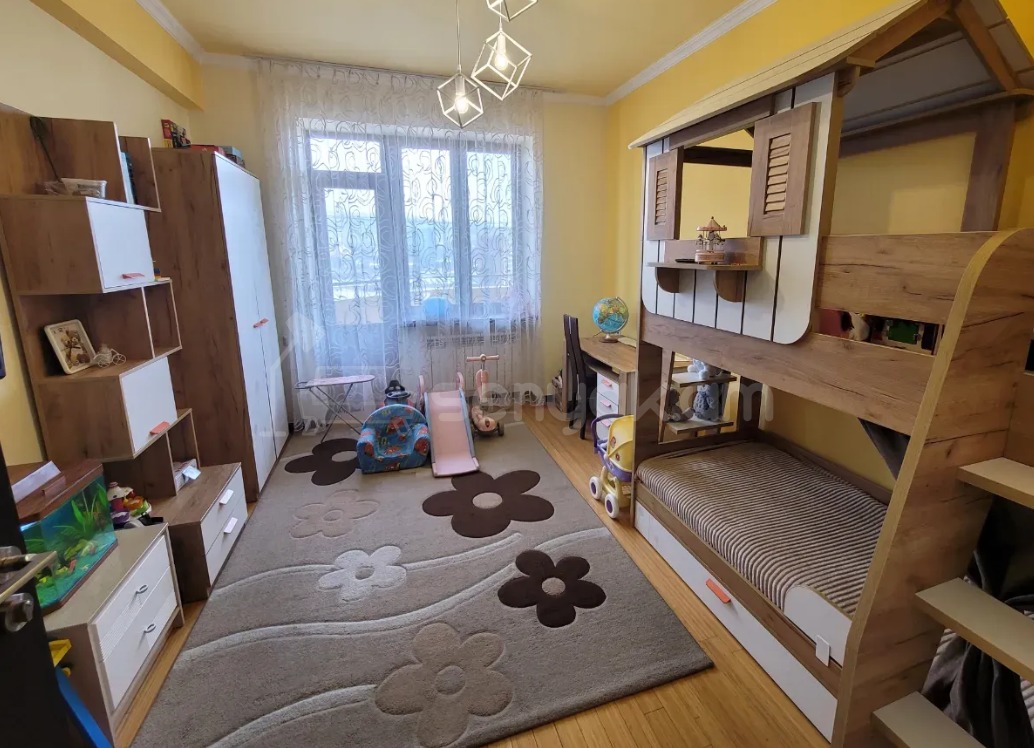 3 Սենյականոց Բնակարան Նորակառույցում, 109քմ, 12/14 հարկ, Դիզայներական Վերանորոգված