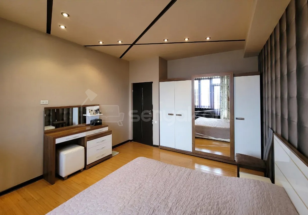 3 Սենյականոց Բնակարան Նորակառույցում, 109քմ, 12/14 հարկ, Դիզայներական Վերանորոգված