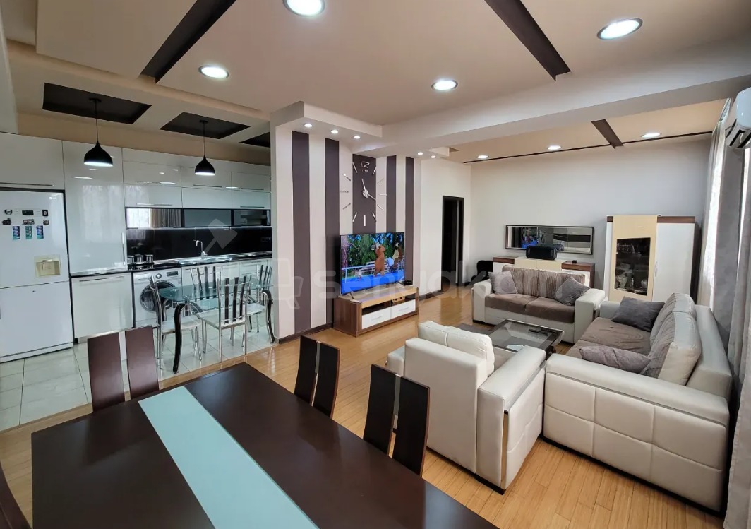 3 Սենյականոց Բնակարան Նորակառույցում, 109քմ, 12/14 հարկ, Դիզայներական Վերանորոգված