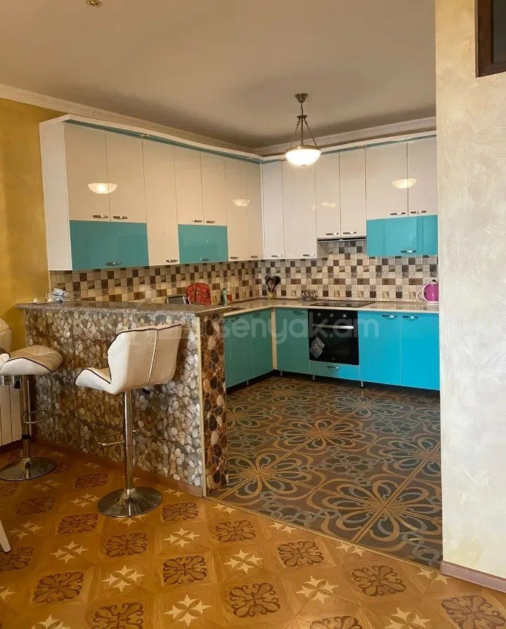 3 Սենյականոց Բնակարան Նորակառույցում, 105քմ, 12/17 հարկ, Դիզայներական Վերանորոգված, Կահավորված, Արևկող