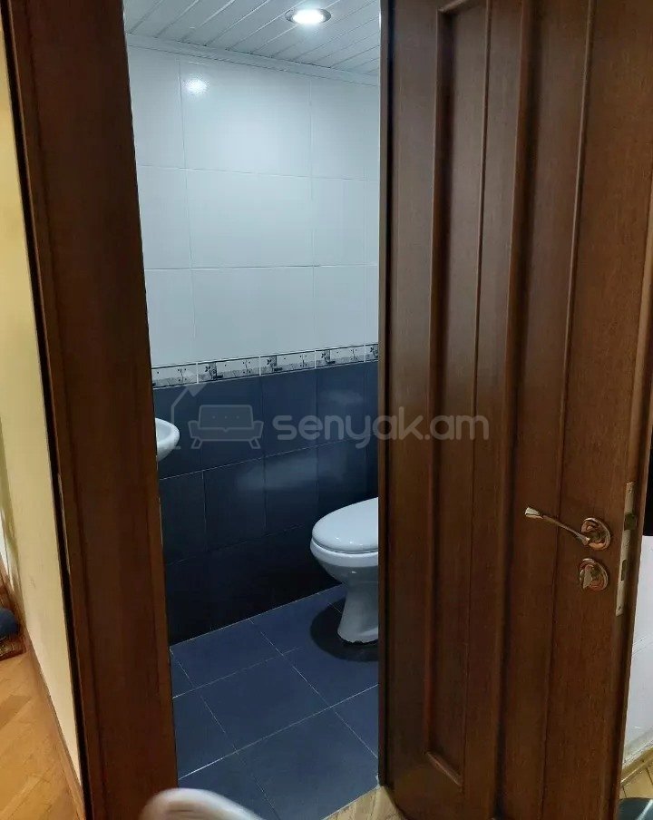 4 Սենյականոց Բնակարան, 120քմ, 2/14 հարկ, Կապիտալ Վերանորոգված