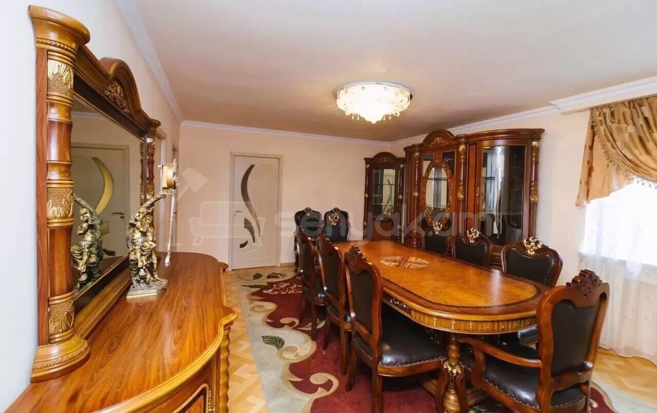 6 Սենյականոց Բնակարան Քարե Շենքում, 160քմ, 2/2 հարկ, Կապիտալ Վերանորոգված, Կահավորված, Արևկող