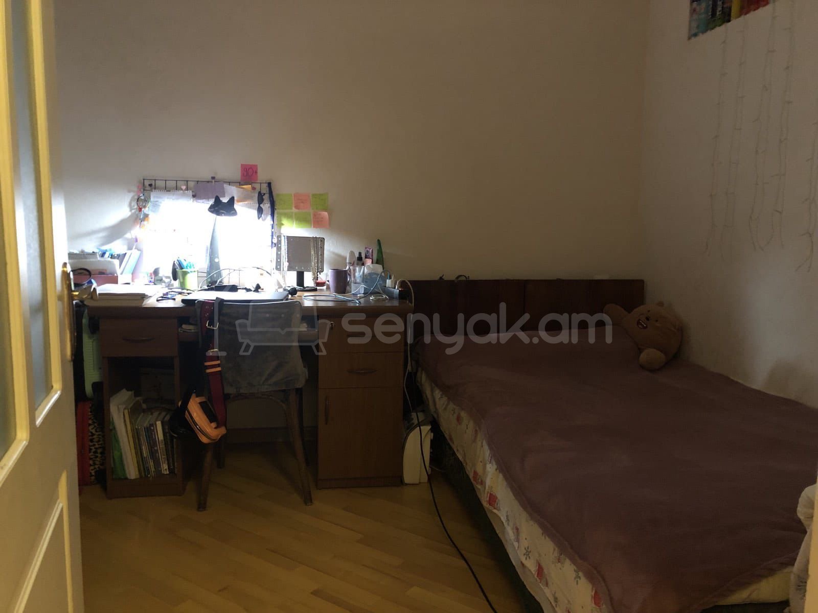 3 Սենյականոց Բնակարան Քարե Շենքում, 64քմ, 1/2 հարկ, Կապիտալ Վերանորոգված, Կահավորված, Արևկող