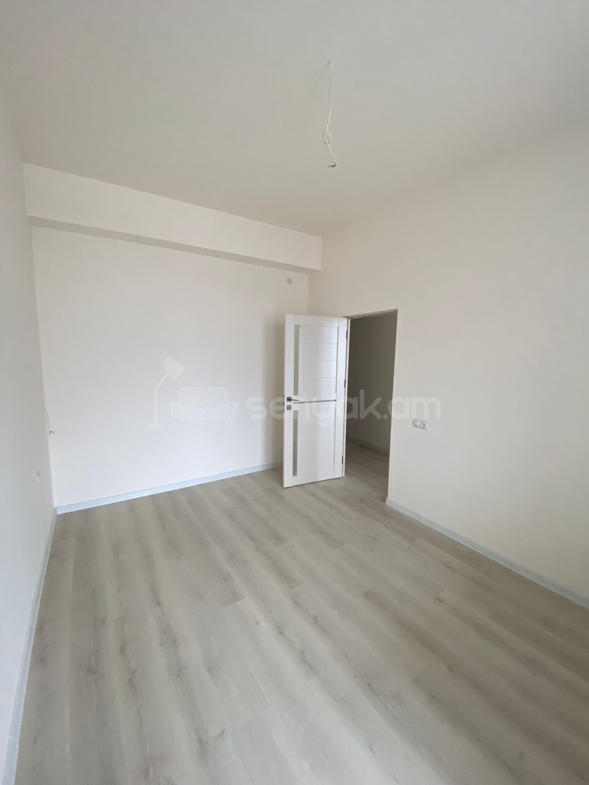 2 Սենյականոց Բնակարան Նորակառույցում, 47քմ, 9/10 հարկ, Կապիտալ Վերանորոգված, Կահավորված, Արևկող