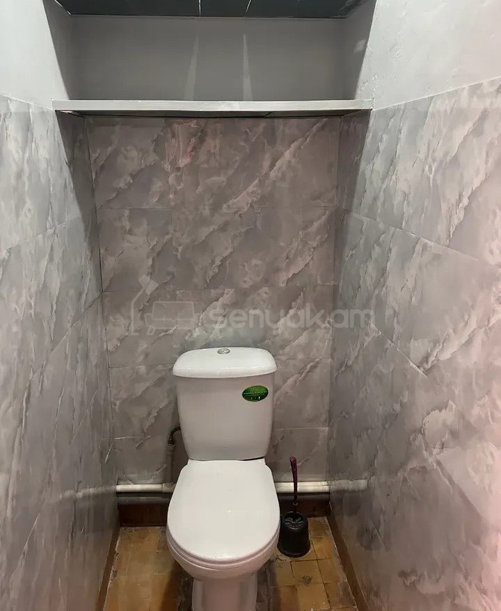 2 Սենյականոց Բնակարան Քարե Շենքում, 67քմ, 2/5 հարկ, Կոսմետիկ Վերանորոգված, Կահավորված