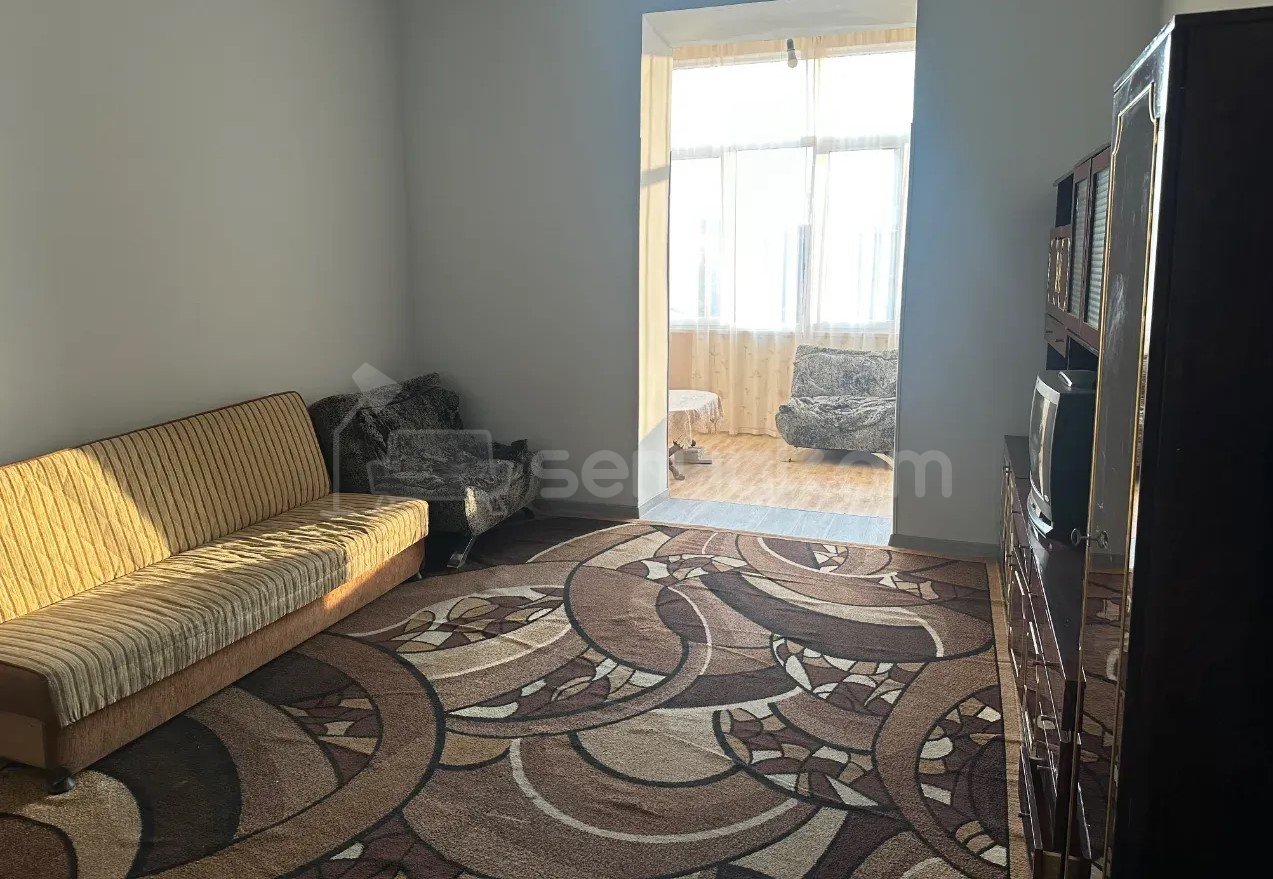 2 Սենյականոց Բնակարան Քարե Շենքում, 67քմ, 2/5 հարկ, Կոսմետիկ Վերանորոգված, Կահավորված