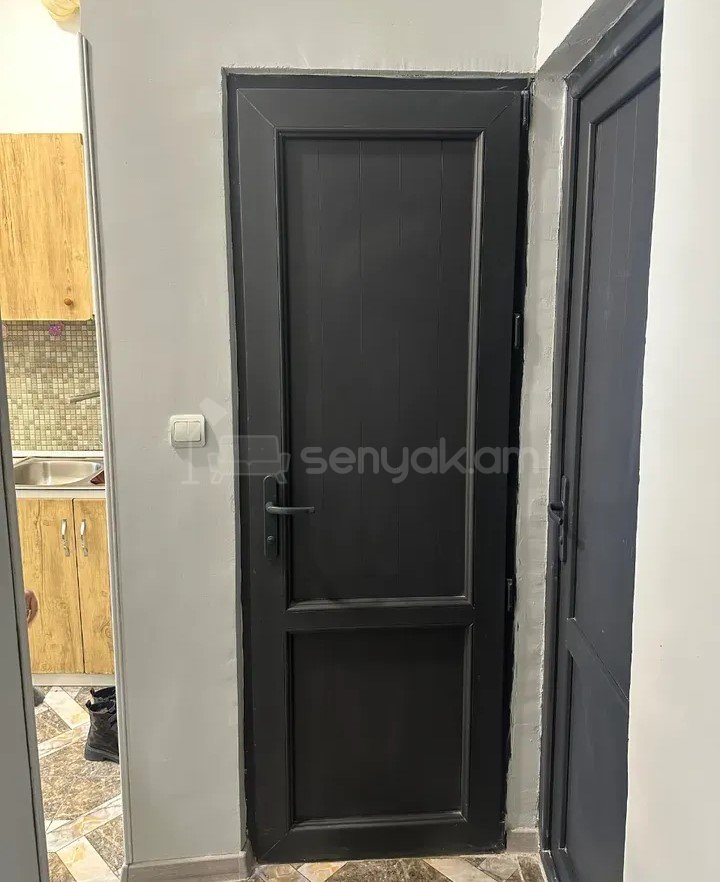 2 Սենյականոց Բնակարան Քարե Շենքում, 67քմ, 2/5 հարկ, Կոսմետիկ Վերանորոգված, Կահավորված