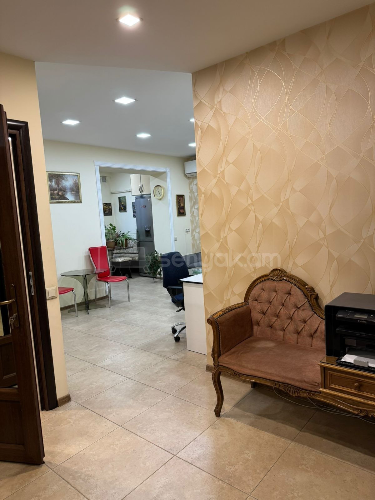 2 Սենյականոց Բնակարան Քարե Շենքում, 58քմ, 2/5 հարկ, Կապիտալ Վերանորոգված, Կահավորված, Արևկող
