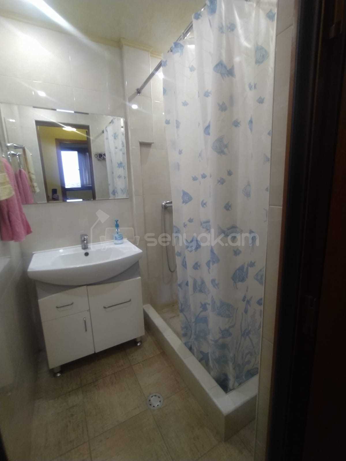 2 Սենյականոց Բնակարան, 62քմ, 5/16 հարկ, Նորմալ Վիճակում