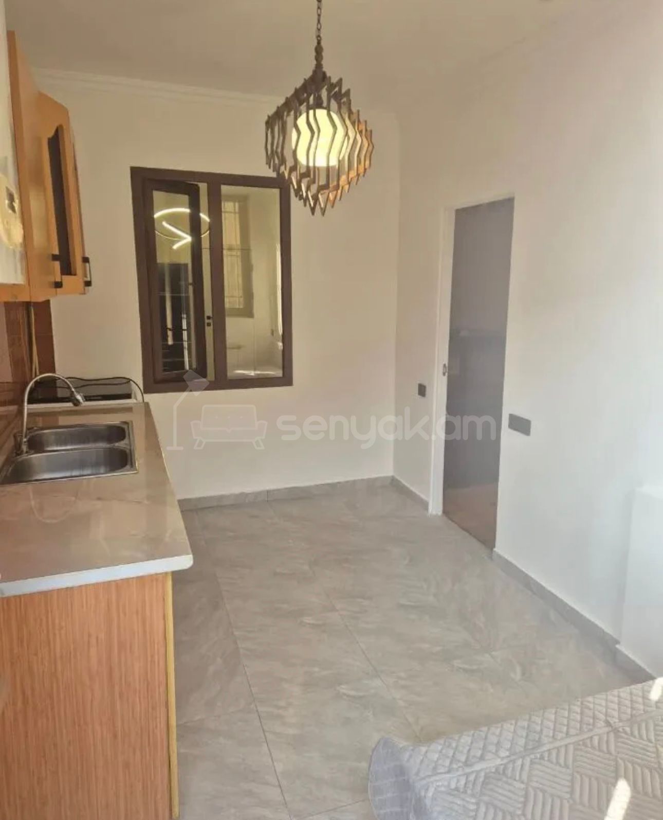 2 Սենյականոց Բնակարան Քարե Շենքում, 63քմ, 1/9 հարկ, Կապիտալ Վերանորոգված