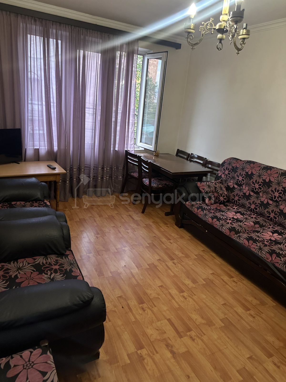 1 Սենյականոց Բնակարան, 39քմ, 2/4 հարկ, Կապիտալ Վերանորոգված, Կահավորված, Արևկող