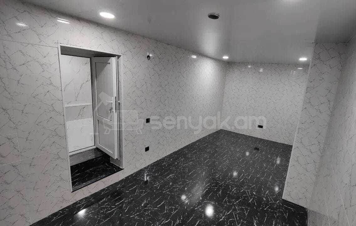 5 Սենյականոց Բնակարան Քարե Շենքում, 105քմ, 1/3 հարկ, Դիզայներական Վերանորոգված