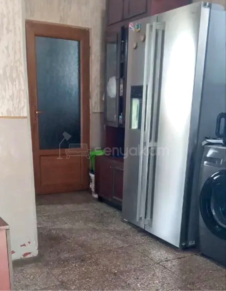 3 Սենյականոց Սեփական Տուն, 65քմ, Կոսմետիկ Վերանորոգված, Ավտոտնակով