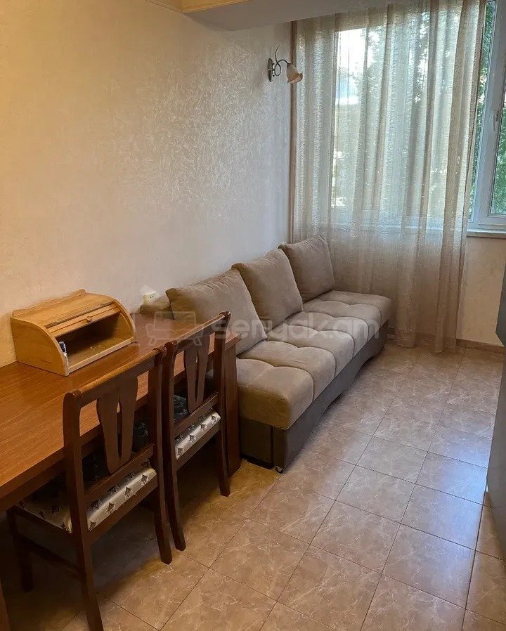 1 Սենյականոց Բնակարան, 45քմ, 3/9 հարկ, Կապիտալ Վերանորոգված, Կահավորված