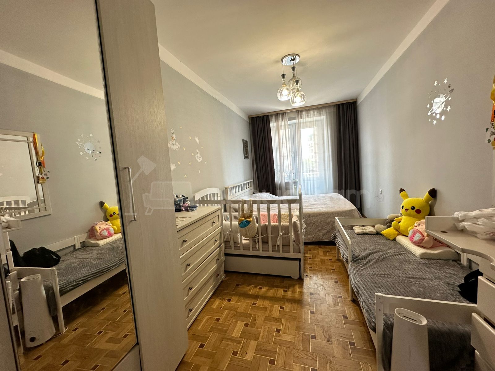 2 Սենյականոց Բնակարան Քարե Շենքում, 73քմ, 4/5 հարկ, Կապիտալ Վերանորոգված