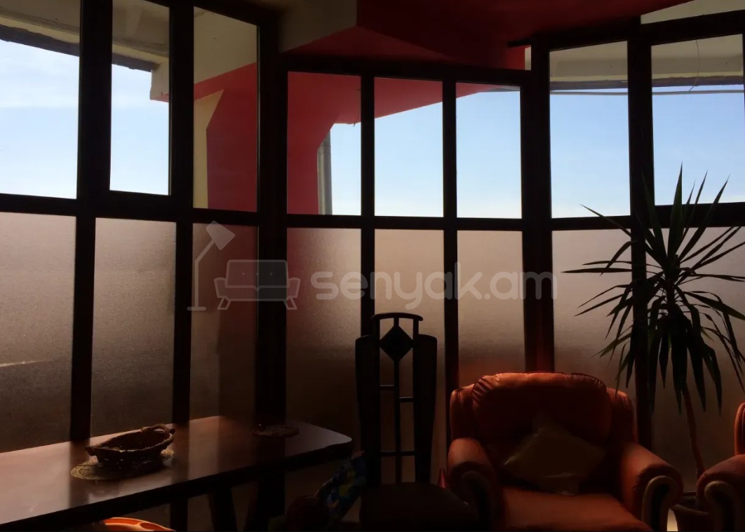 4 Սենյականոց Բնակարան Նորակառույցում, 193քմ, 7/9 հարկ, Դիզայներական Վերանորոգված