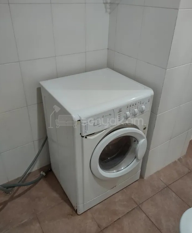 3 Սենյականոց Բնակարան Քարե Շենքում, 60քմ, 1/5 հարկ, Կապիտալ Վերանորոգված