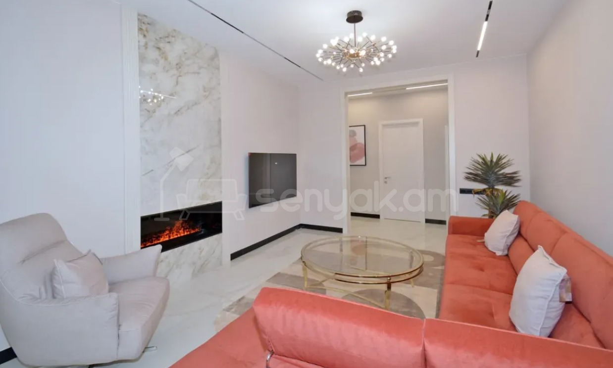 3 Սենյականոց Բնակարան Քարե Շենքում, 97քմ, 4/5 հարկ, Դիզայներական Վերանորոգված