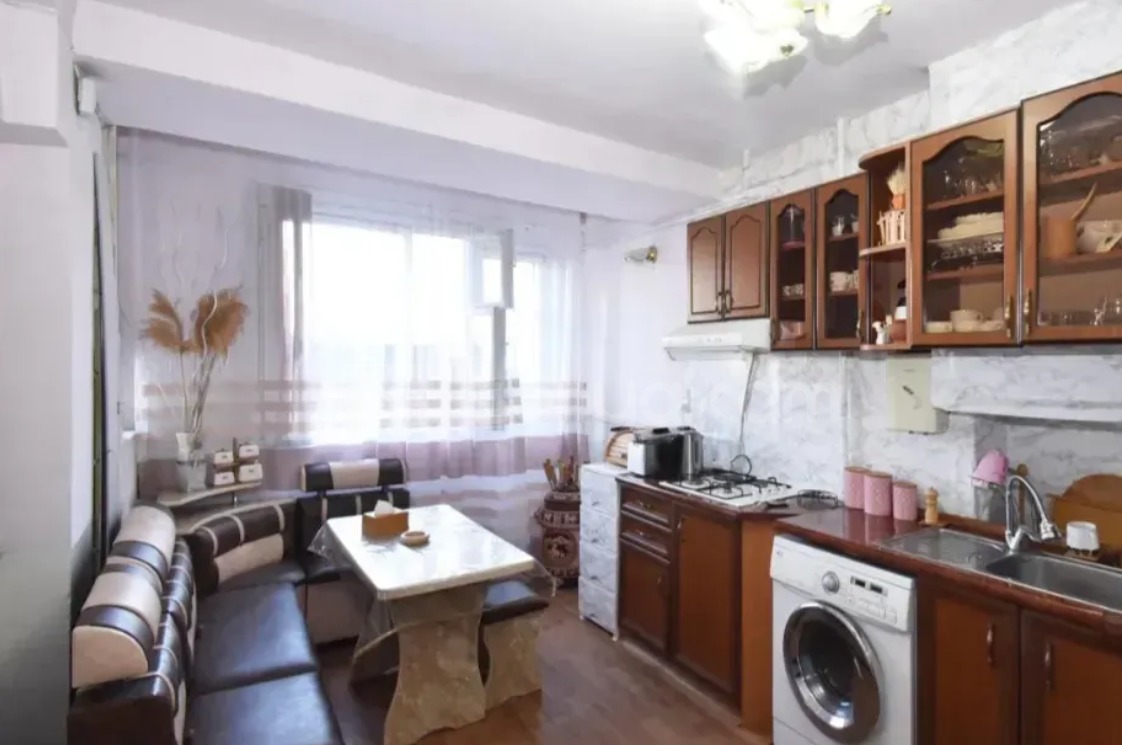 3 Սենյականոց Բնակարան, 84քմ, 1/14 հարկ, Կոսմետիկ Վերանորոգված