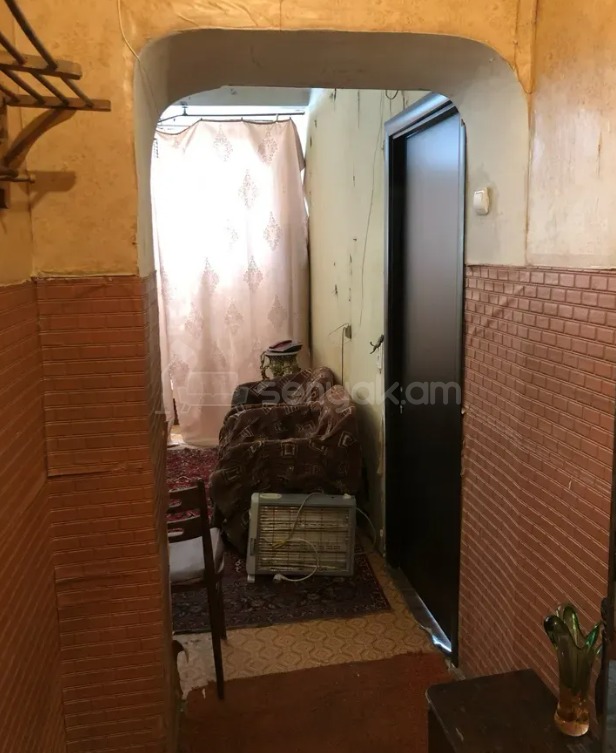 1 Սենյականոց Բնակարան, 41քմ, 11/11 հարկ, Պետական Վիճակում