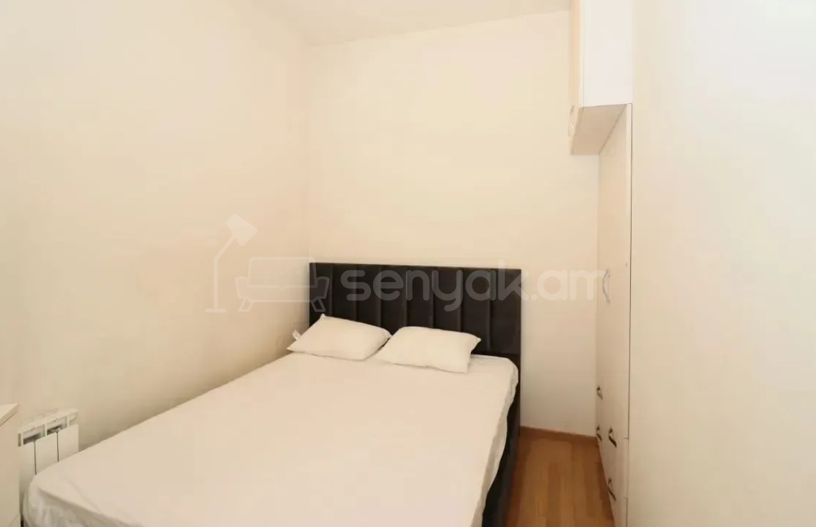 2 Սենյականոց Բնակարան Նորակառույցում, 70քմ, 3/3 հարկ, Կապիտալ Վերանորոգված