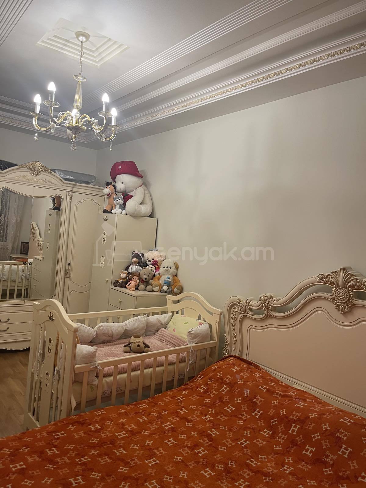 3 Սենյականոց Բնակարան Նորակառույցում, 116քմ, 4/12 հարկ, Դիզայներական Վերանորոգված