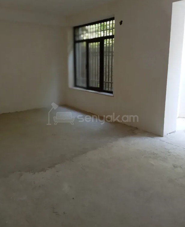 3 Սենյականոց Բնակարան Նորակառույցում, 126քմ, 1/3 հարկ, Զրոյական Վիճակում