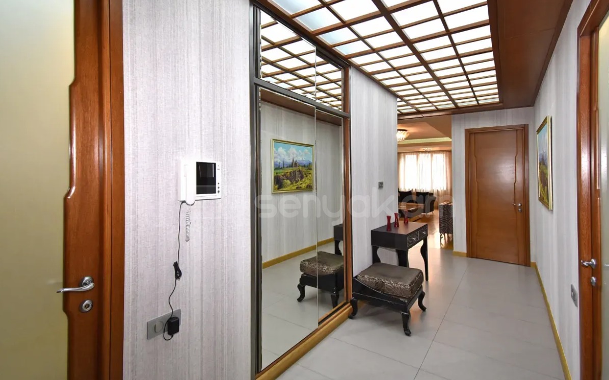 3 Սենյականոց Բնակարան Նորակառույցում, 106քմ, 7/10 հարկ, Դիզայներական Վերանորոգված