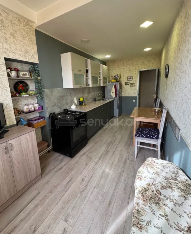 3 Սենյականոց Բնակարան, 80քմ, 8/9 հարկ, Կապիտալ Վերանորոգված