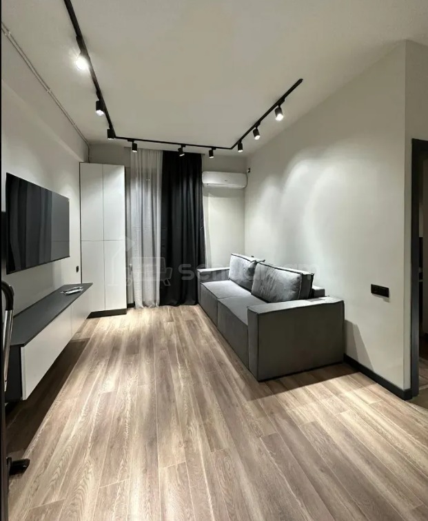 2 Սենյականոց Բնակարան Նորակառույցում, 32քմ, 4/8 հարկ, Դիզայներական Վերանորոգված