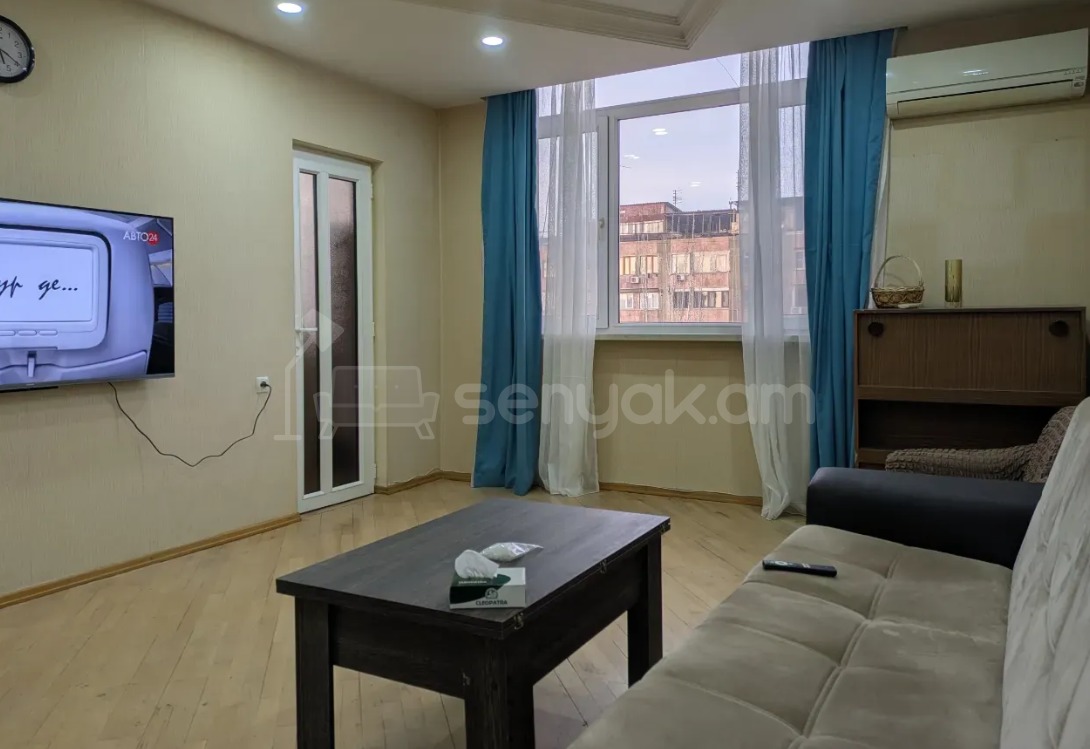 2 Սենյականոց Բնակարան, 40քմ, 9/9 հարկ, Կապիտալ Վերանորոգված