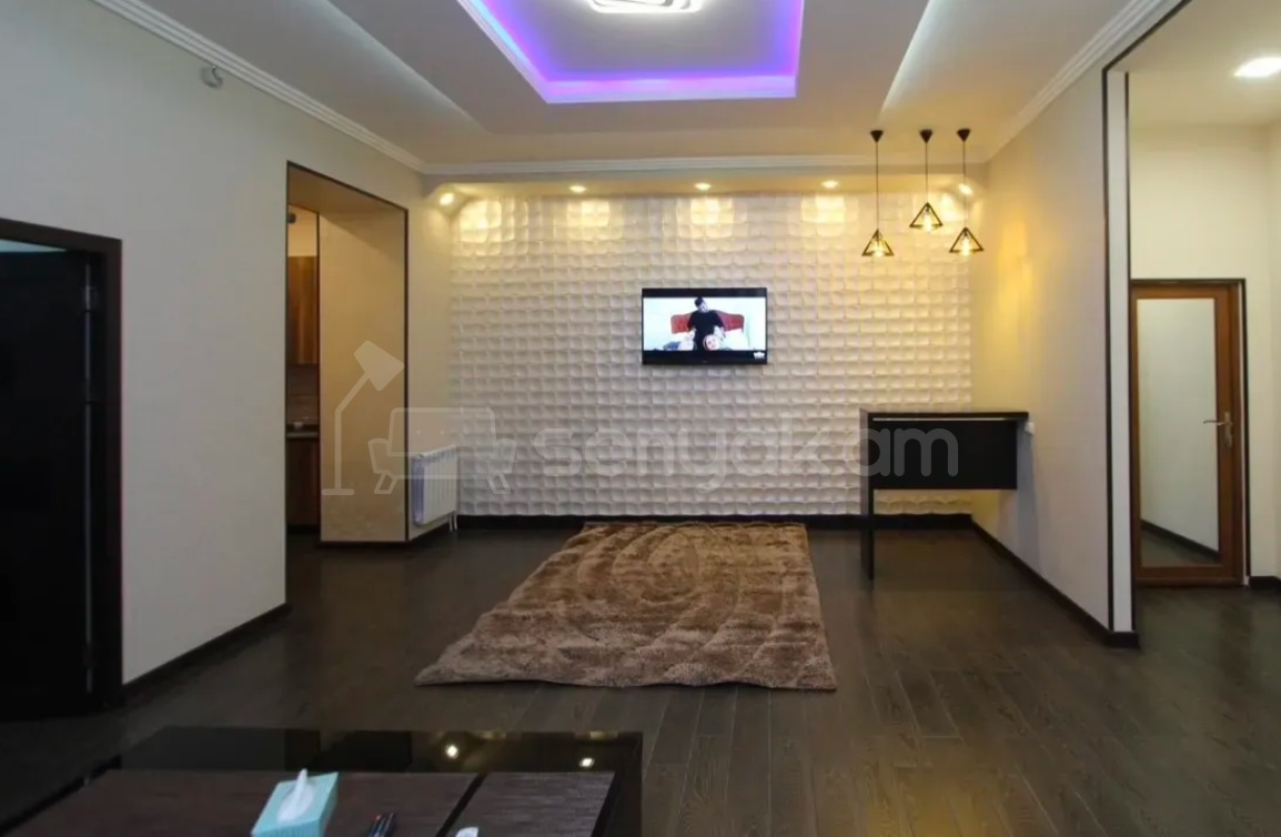 2 Սենյականոց Բնակարան Քարե Շենքում, 50քմ, 2/5 հարկ, Դիզայներական Վերանորոգված