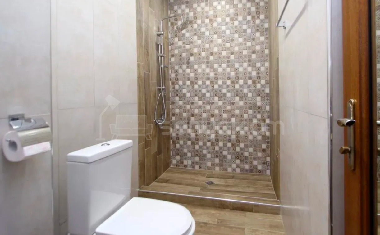 2 Սենյականոց Բնակարան Քարե Շենքում, 50քմ, 2/5 հարկ, Դիզայներական Վերանորոգված