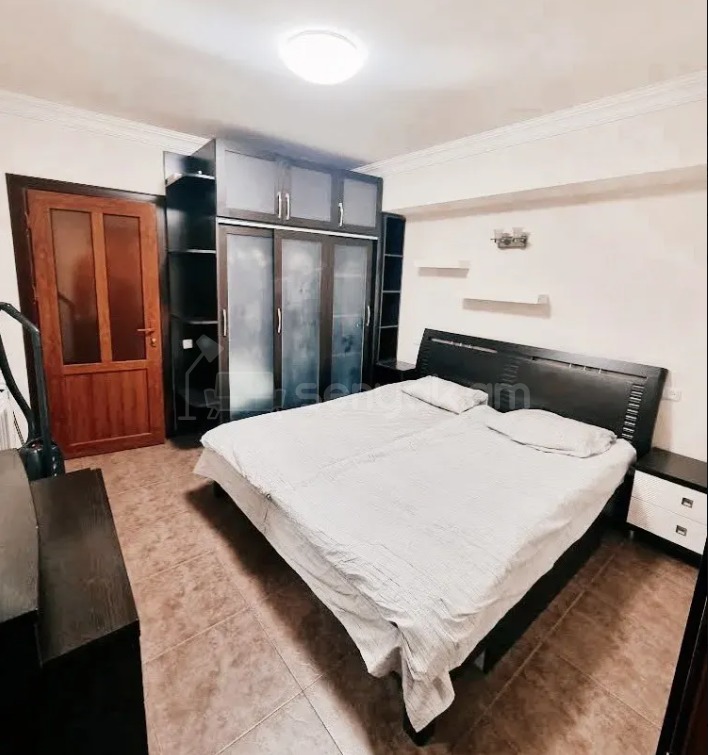 3 Սենյականոց Բնակարան, 71քմ, 2/10 հարկ, Կապիտալ Վերանորոգված