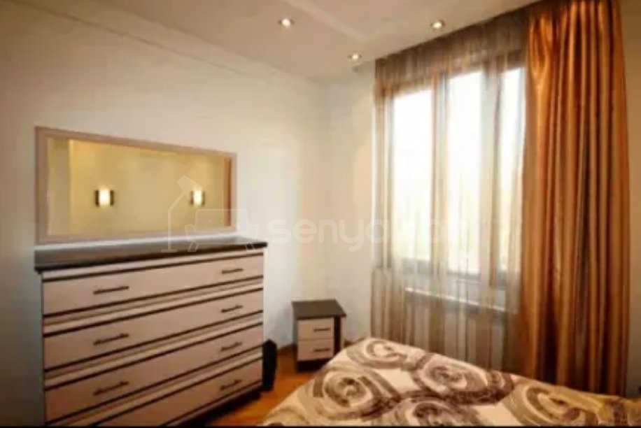 2 Սենյականոց Բնակարան Քարե Շենքում, 45քմ, 2/5 հարկ, Դիզայներական Վերանորոգված