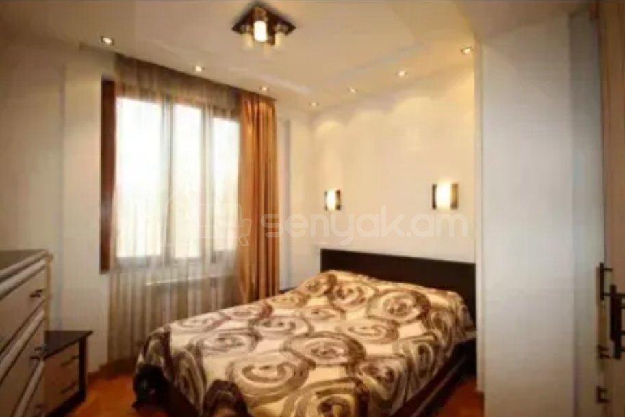 2 Սենյականոց Բնակարան Քարե Շենքում, 45քմ, 2/5 հարկ, Դիզայներական Վերանորոգված