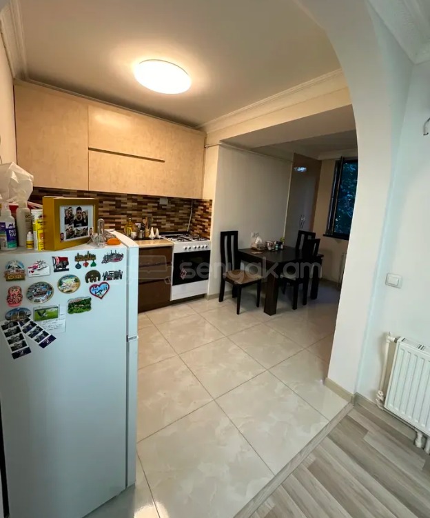 2 Սենյականոց Բնակարան Քարե Շենքում, 57քմ, 1/5 հարկ, Կապիտալ Վերանորոգված