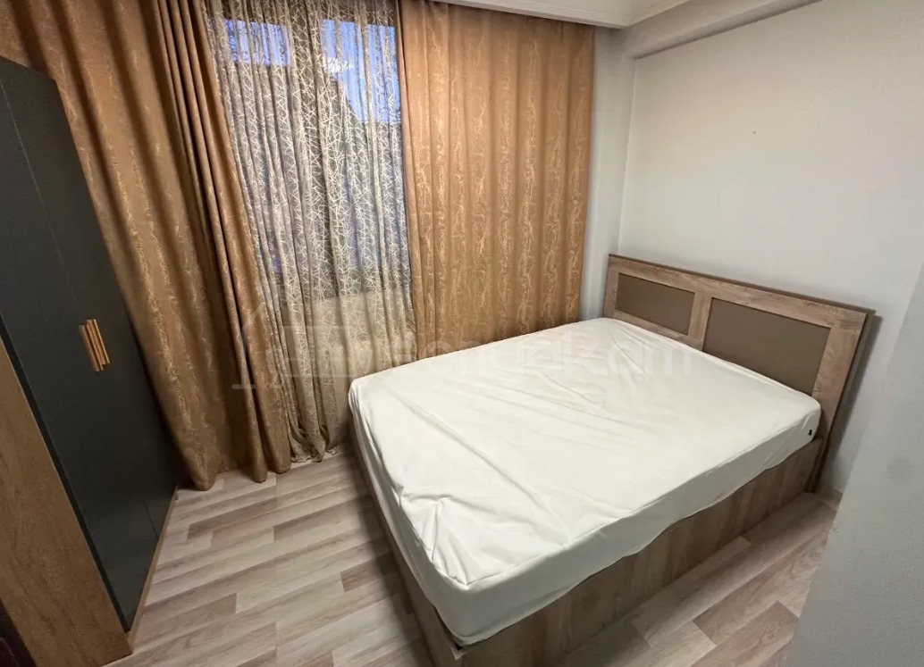 2 Սենյականոց Բնակարան Քարե Շենքում, 57քմ, 1/5 հարկ, Կապիտալ Վերանորոգված