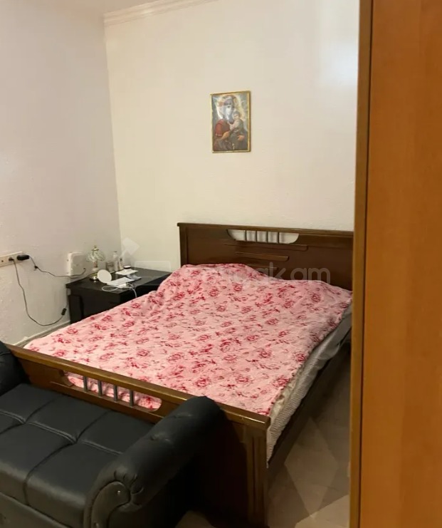 2 Սենյականոց Բնակարան Քարե Շենքում, 46քմ, 2/5 հարկ, Կապիտալ Վերանորոգված