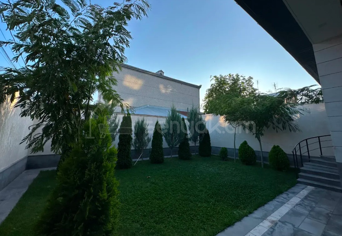 5 Սենյականոց Շքեղ Առանձնատուն, 400քմ