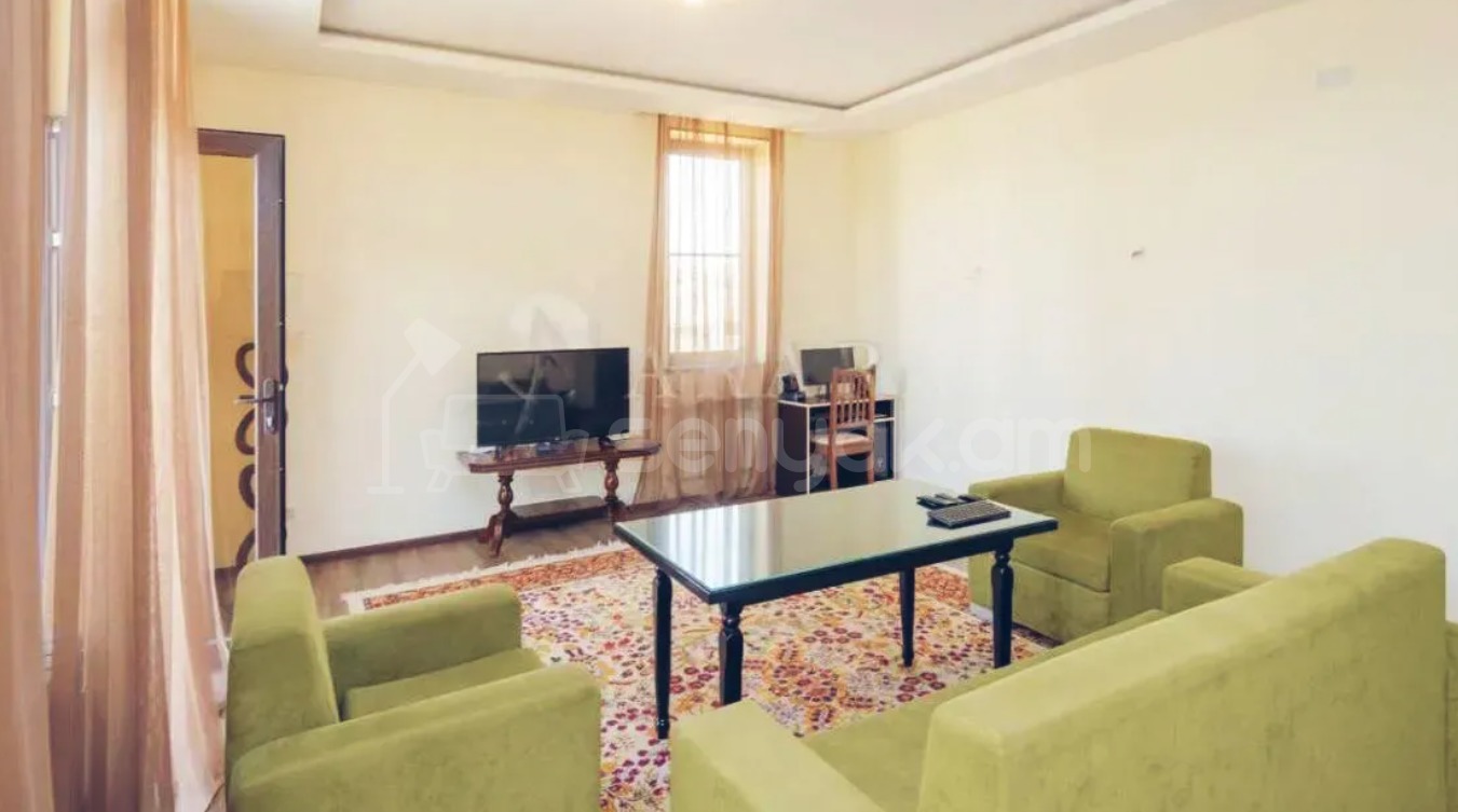 6 Սենյականոց Շքեղ Առանձնատուն, 380քմ