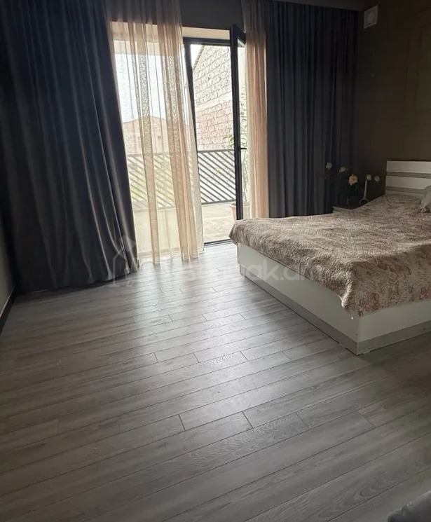 6 Սենյականոց Սեփական Տուն, 230քմ, Դիզայներական Վերանորոգված